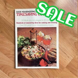 Vintage Good Housekeeping's Timesaving Cookbook Recipe Magazine 1972 Edition
